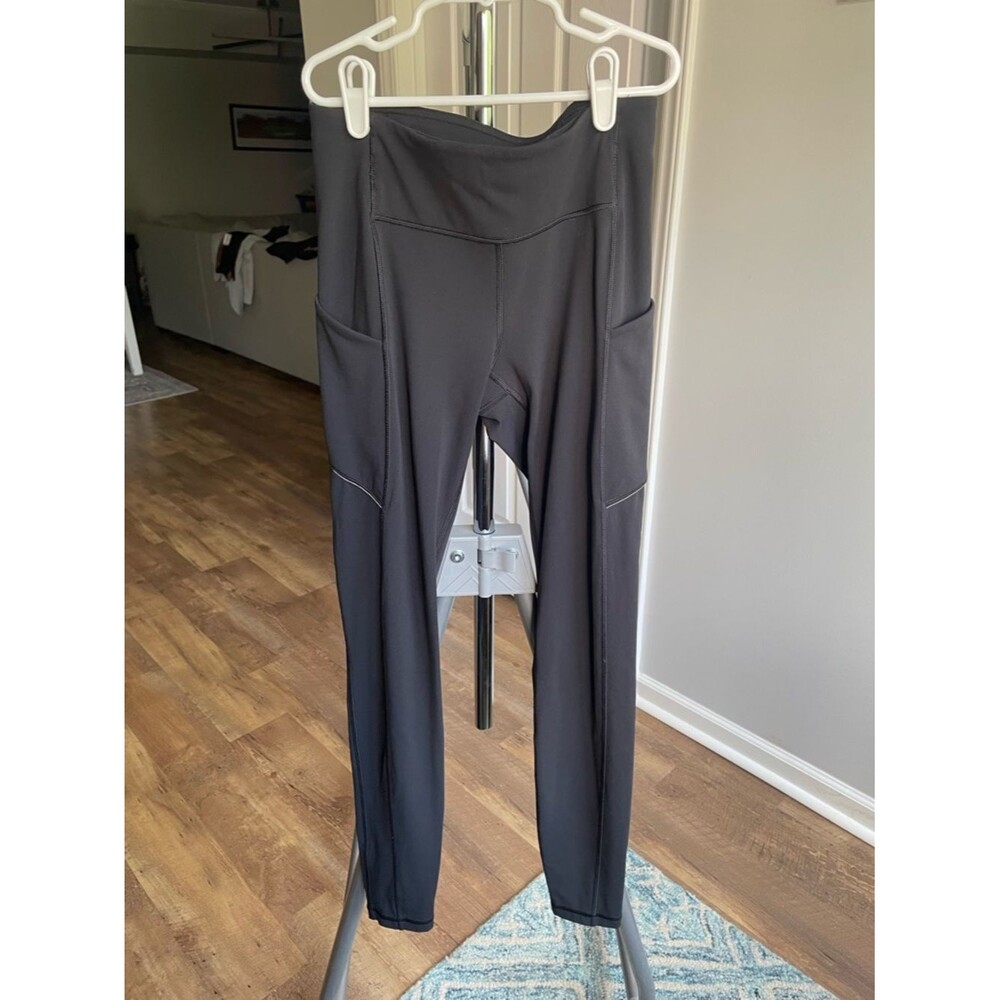 lululemon athletica Black Zippered Pocket Leggings